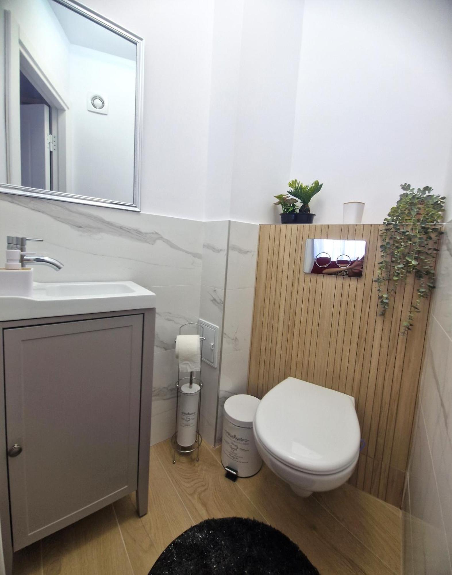 Ultracentral Luxury Apartament Curtea de Argeş Esterno foto